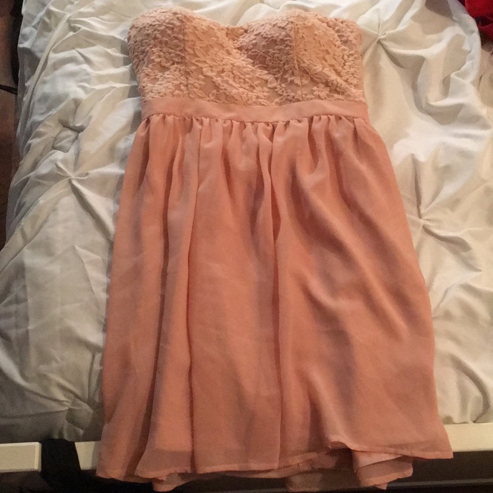 Forever 21 Strapless Light Pink Dress
